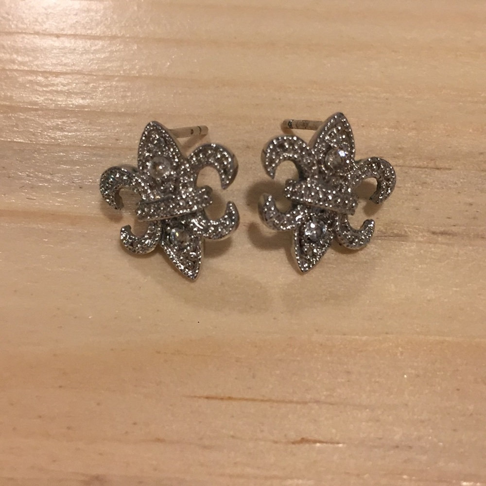 Fleur de lis earrings